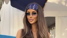 Cum a apărut Bianca Drăgușanu cu fetița ei de Revelion, în Dubai. Au schimbat rapid rochiile elegante cu costumele de baie