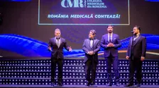 Tenorul ŞTEFAN von KORCH la Gala Colegiului Medicilor din România