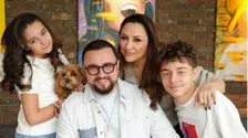 Cum arată viața familiei Măruță departe de camerele TV. Andra, Cătălin, Eva și David, dezvăluiri despre rutina lor: "La noi acasă e mereu energie"
