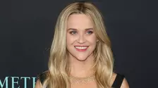 Reese Witherspoon și-a făcut debutul pe covorul roșu alături de partenerul ei, Oliver Haarmann