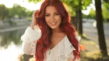 Elena Gheorghe spune adevărul despre operațiile sale estetice. Ce a dezvăluit, cu sinceritate, artista: "Dacă mi-am micșorat nasul, dacă am implant mamar..."