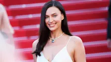 Irina Shayk, într-o nouă relație cu baschetbalistul Devin Booker, cu 11 ani mai tânăr decât ea. Cum au fost surprinși împreună