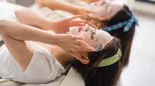 Detox coreean acasă: cum folosim măștile de față pentru curățare și detox