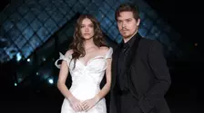 Dylan Sprouse și Barbara Palvin au devenit părinți. Prima imagine cu fetița lor