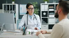 Unde poți face un consult de gastroenterologie cu bilet de trimitere?
