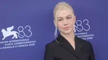 Phoebe Bridgers, apariție fără filtre la Festivalul de Film de la Veneția. Detaliul care a strârnit controverse