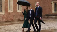 Prințul George a început cursurile la Eton College. Primele portrete oficiale ale adolescentului