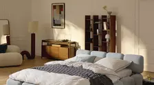 Înconjurat de design – Un dormitor în care își găsește locul liniștea