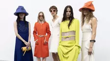 Courrèges SS27: Drew Henry deschide un nou capitol pentru casa pariziană