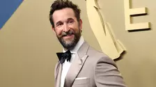 Noah Wyle a fost desemnat de revista People "Cel mai sexy bărbat în viață". Cum a reacționat actorul din serialul "The Pitt"