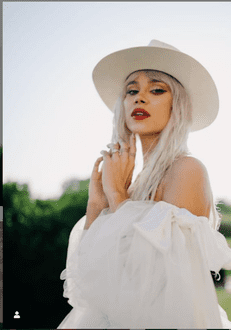 Alina Ceușan s-a căsătorit pe 7 iulie, la Castelul Bánffy. 