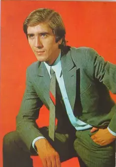 1781195_211069032432425_1289326146_o-669×1024-1