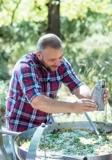 cine-este-chef-iosif-stefanescu-chefi-fara-limite-7-1