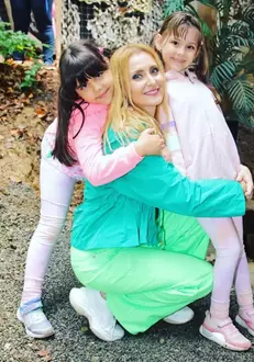 alina-sorescu-3-820×1024-1