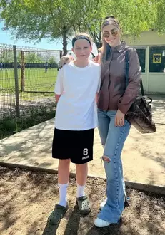 baiatul-anamariei-prodan-si-al-lui-reghecampf-5