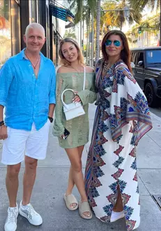 295670189609218250563121678647853451228140n-704×1024-1