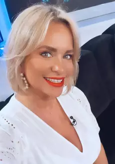 paula-chirila-2-819×1024-1