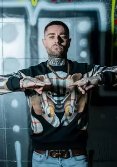 tj-miles-survivor-romania-683×1024-1