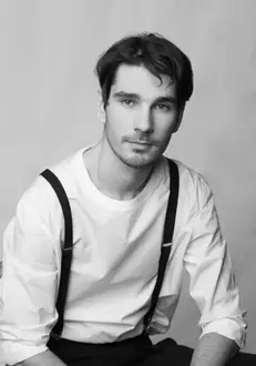 actor-anghel-damian-683×1024-1