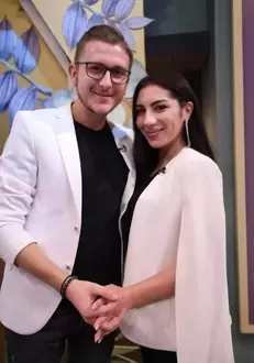 petrica-si-ela-mireasa-vor-deveni-parinti-1