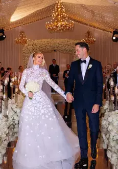 nunta-paris-hilton-683×1024-1