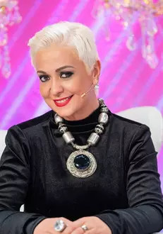 monica-anghel-la-bravo-ai-stil-2-e1554457623985-987×1024-1