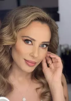 iulia-vantur-2-1-copy