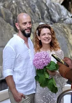 victoria raileanu s-a casatorit