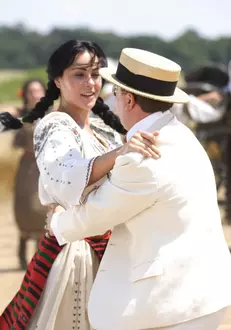 1118full-mirela-zeta-683×1024-1