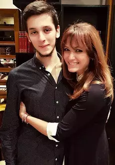 anca turcasiu fiu (1)