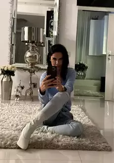 ,hj