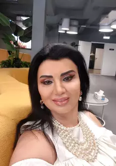 adriana-bahmuteanu6-1