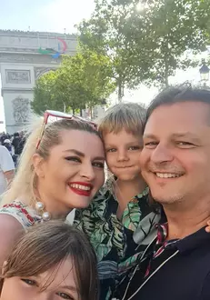 ianna novac familie2