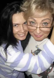 oana-zavoranu-marioara-zavoranu-1