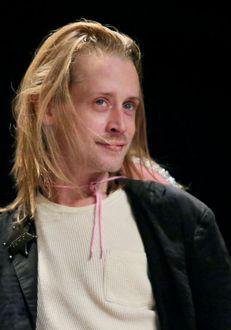 Macaulay Culkin Omul Care Si A Speriat Fricile Articole Revista Vedete Si Evenimente Viva Ro