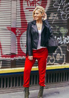 Alina Eremia Imi Place Să Experimentez Să Mă Joc Cu Look Ul Meu Flash News Frumusete Si Moda Style Report Viva Ro
