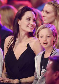 Angelina Jolie a influențat-o pe fiica ei, Shiloh, să devină bărbat? Cum arată adolescenta de 14 ani acum, în plin proces de schimbare de sex