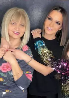 Andreea Antonescu și mama ei