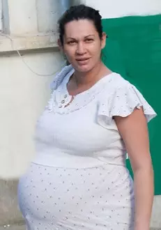 Nicoleta Luciu insarcinata