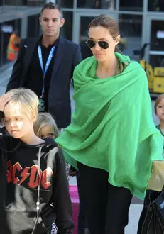 Brad Pitt si Angelina Jolie