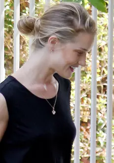 Rosie Huntington-Whiteley