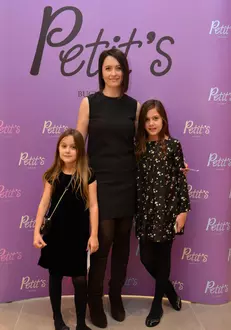 Amalia Nastase si fiicele ei, Alessia si Emma