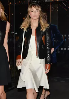 Suki Waterhouse în Louis Vuitton la Săptămâna Modei de la Londra