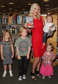 Tori Spelling