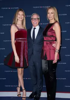 Behati Prinsloo, Tommy Hilfiger si Dee Hilfiger