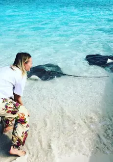 Delia, vacanţă în Maldive