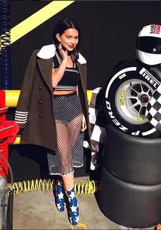 Inna, super sexy și cool!