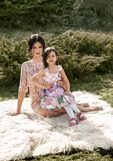 Nicoleta Luciu și copiii