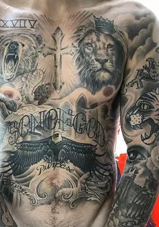 Justin Bieber e acoperit de tatuaje!