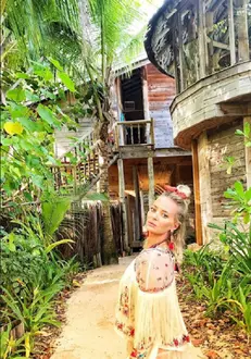 Delia, vacanţă în Maldive